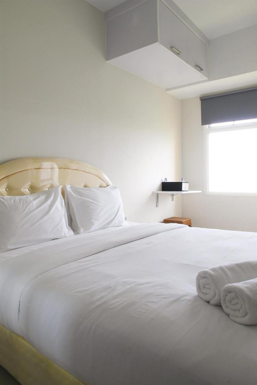 Furnished The Springlake Summarecon By Travelio * Bekasi